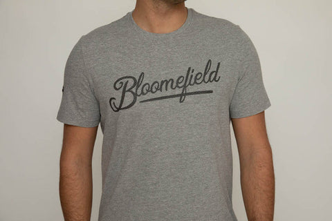 BLOOMEFIELD LARGE LOGO PUFF TEXT CREW NECK TEE